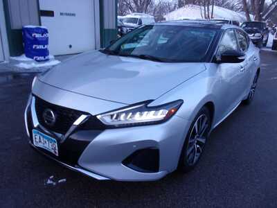 2019 Nissan Maxima, $17995. Photo 3