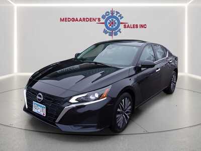 2024 Nissan Altima, $24495. Photo 1