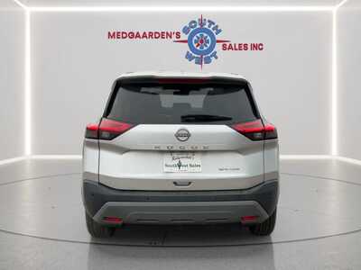 2023 Nissan Rogue, $21995. Photo 4
