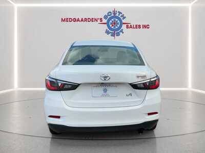 2017 Toyota Yaris, $9995. Photo 7