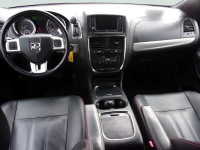 2019 Dodge Caravan, Grand, $12995. Photo 11