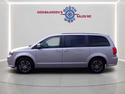 2019 Dodge Caravan, Grand, $12995. Photo 2