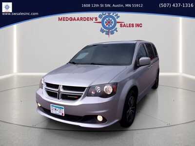 2019 Dodge Caravan, Grand, $12995. Photo 1