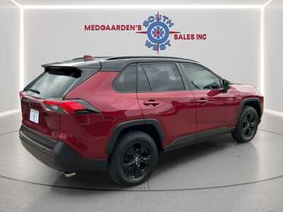 2019 Toyota RAV4, $20995. Photo 5