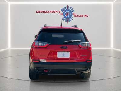 2019 Jeep Cherokee, $18995. Photo 4