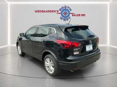 2019 Nissan Rogue, $11995. Photo 10