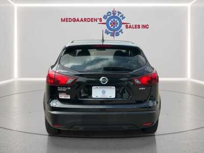 2019 Nissan Rogue, $11995. Photo 11