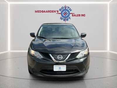 2019 Nissan Rogue, $11995. Photo 8