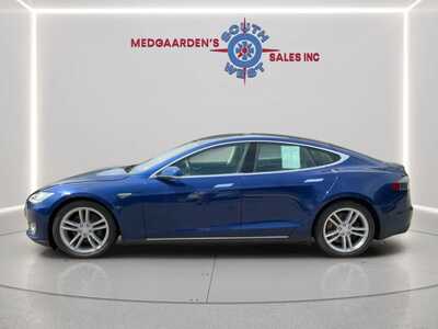 2016 Tesla Model S, $15620. Photo 12