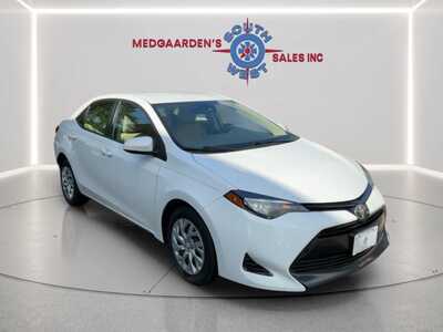 2017 Toyota Corolla, $11995. Photo 12