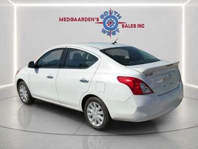 2014 Nissan Versa, $6995. Photo 3