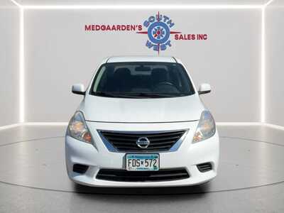 2014 Nissan Versa, $6995. Photo 8