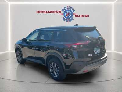 2023 Nissan Rogue, $18995. Photo 5