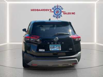 2023 Nissan Rogue, $18995. Photo 6