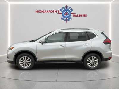 2018 Nissan Rogue, $10120. Photo 7