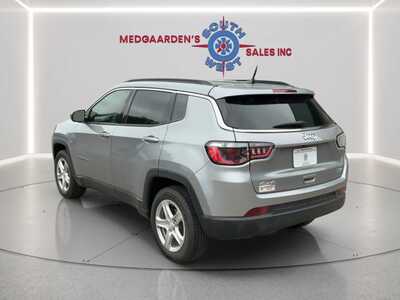 2024 Jeep Compass, $20995. Photo 5