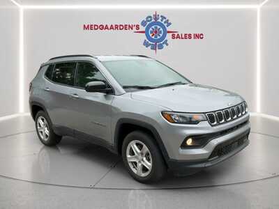 2024 Jeep Compass, $20995. Photo 9