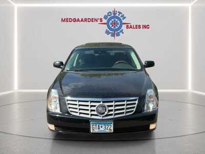 2011 Cadillac DTS, $7995. Photo 2