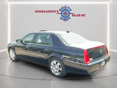 2011 Cadillac DTS, $7995. Photo 5