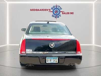 2011 Cadillac DTS, $7995. Photo 8