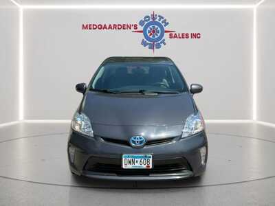 2013 Toyota Prius, $6995. Photo 2