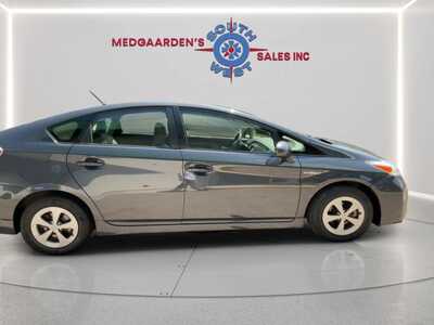 2013 Toyota Prius, $6995. Photo 9