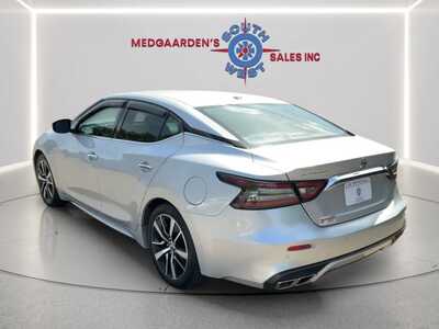 2021 Nissan Maxima, $18000. Photo 6