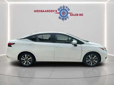 2023 Nissan Versa, $0.00. Photo 4