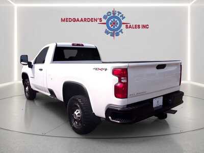 2021 Chevrolet 2500 Reg Cab, $0.00. Photo 3