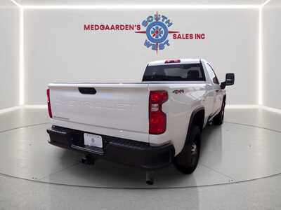 2021 Chevrolet 2500 Reg Cab, $0.00. Photo 5