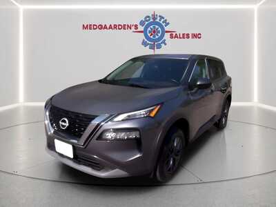 2023 Nissan Rogue, $0.00. Photo 1