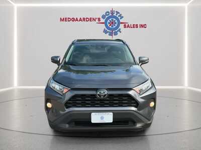 2021 Toyota RAV4, $18120. Photo 10