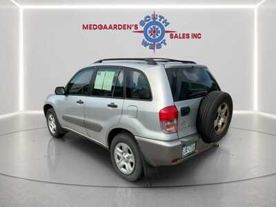 2003 Toyota RAV4, $4120. Photo 5