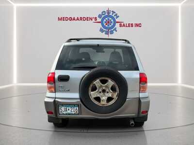 2003 Toyota RAV4, $4120. Photo 7