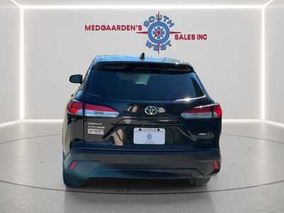 2023 Toyota Corolla Cross, $24120. Photo 6