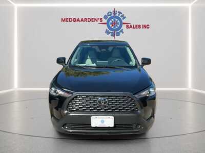 2023 Toyota Corolla Cross, $24120. Photo 1