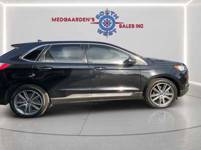 2019 Ford Edge, $14120. Photo 9