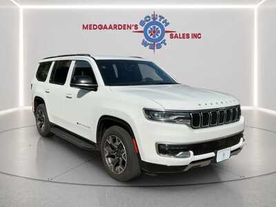 2024 Jeep Wagoneer, $40120. Photo 12