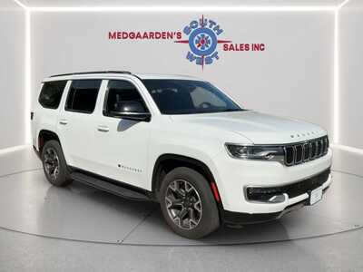 2024 Jeep Wagoneer, $40120. Photo 2