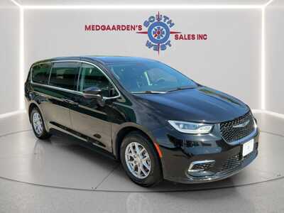 2024 Chrysler Pacifica, $22120. Photo 12