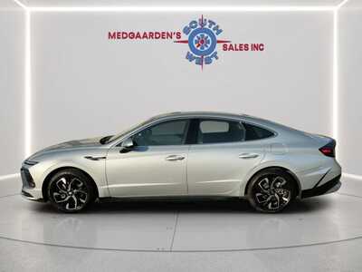 2025 Hyundai Sonata, $24120. Photo 3