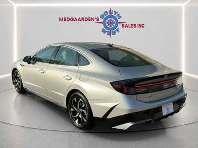 2025 Hyundai Sonata, $24120. Photo 5