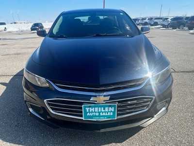 2017 Chevrolet Malibu, $17690. Photo 3
