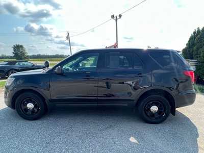 2018 Ford Explorer, $17990. Photo 2