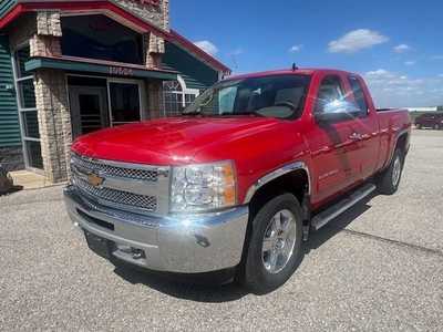 2013 Chevrolet 1500 Ext Cab, $17990. Photo 2
