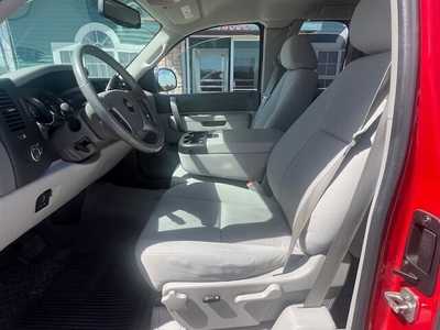 2013 Chevrolet 1500 Ext Cab, $17990. Photo 7