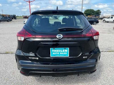 2021 Nissan Kicks, $19690. Photo 6