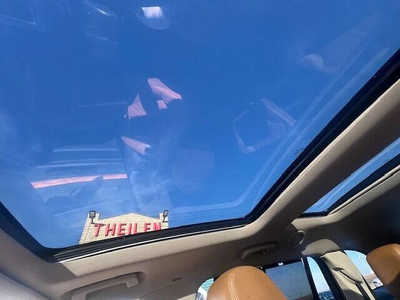 2010 Lincoln MKT, $10790. Photo 10