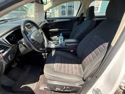 2020 Ford Fusion, $15476. Photo 10