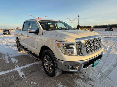 2018 Nissan Titan, $28990. Photo 4